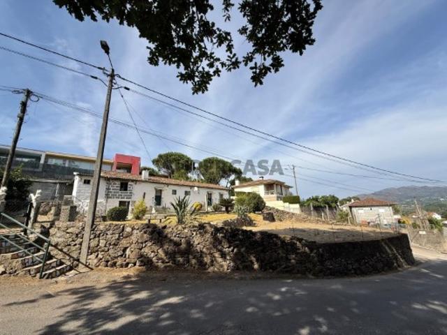 Moradia T4 em Ferreiros, Prozelo e Besteiros