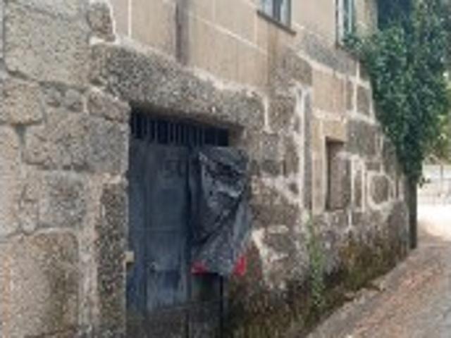 Moradia T4 em Fragosela