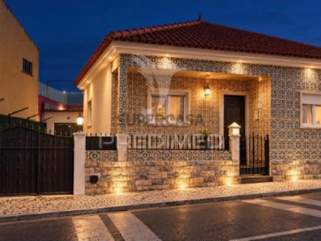Moradia T4 em Glória do Ribatejo