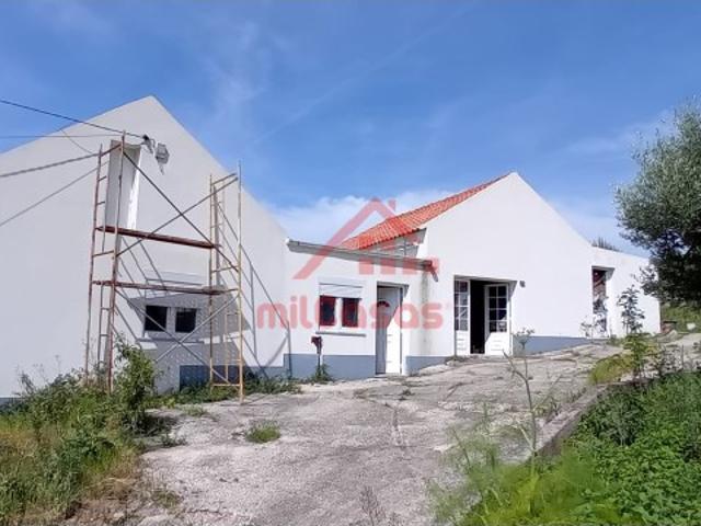 Moradia T4 em Lapaduços, Vila Verde dos Francos