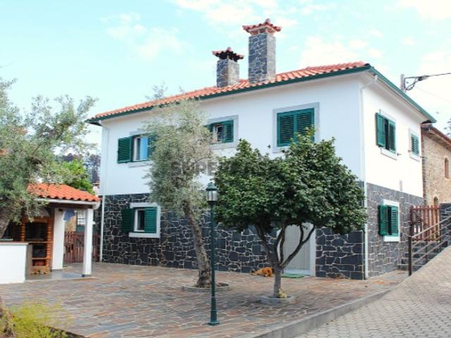 Moradia T4 em Pedrógão Grande