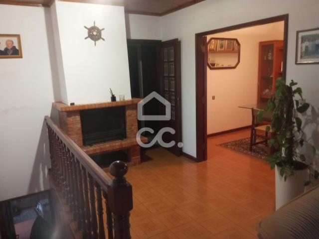 MORADIA T4 EM PERRE VIANA DO CASTELO