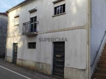 Moradia T4 em Podentes