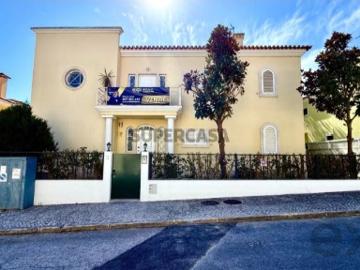 Casa à venda em Bragadas, Póvoa de Santa Iria e Forte da Casa
