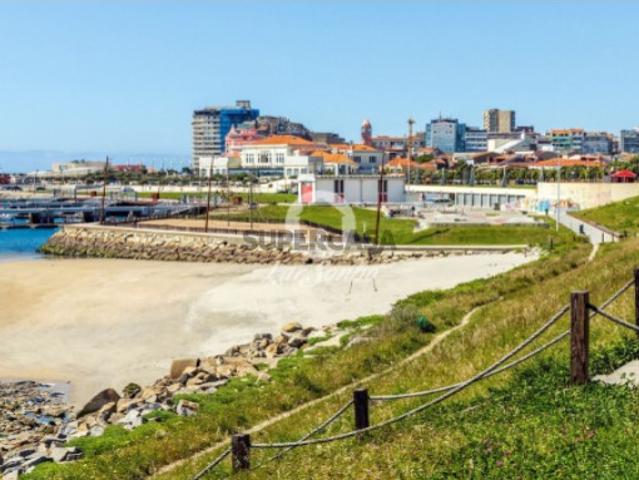 Moradia T4 em Póvoa de Varzim