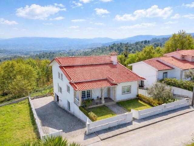 Moradia T4 em Refojos de Basto Excelente Oportunidade! 0m² Refojos de Basto, Outeiro e Painzela