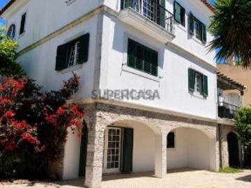 Moradia T4 em São Domingos de Rana