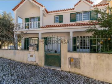 Casa à venda em São João dos Montes - Varanda