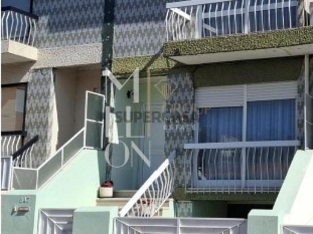 Moradia T4 em São Mamede Infesta