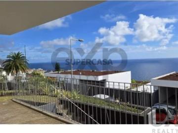 Moradia T3 em São Martinho
