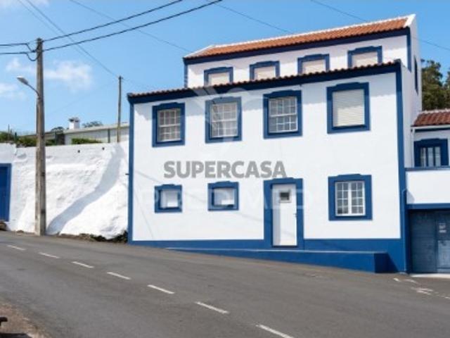 Moradia T4 em São Pedro