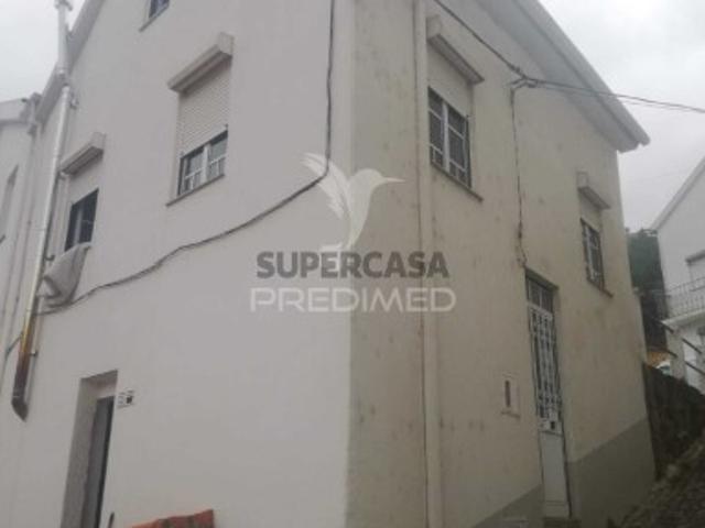 Moradia T4 em São Pedro