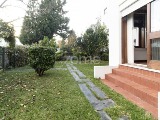 Moradia T4 em S.Lázaro Braga