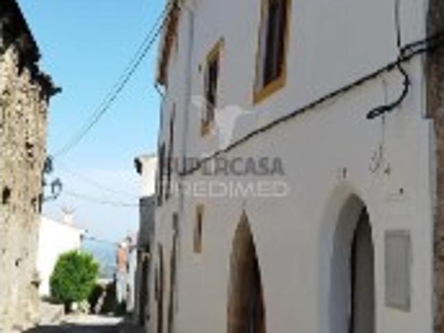 Moradia T4 em Santa Maria da Devesa