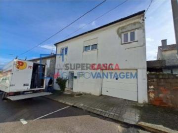 Moradia T4 em Sé, Santa Maria e Meixedo