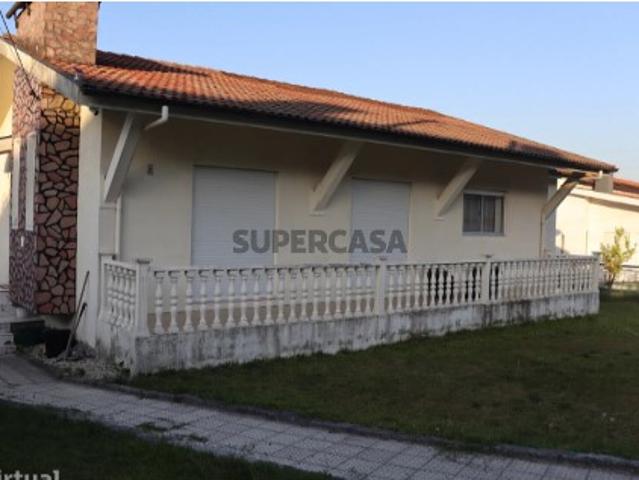 Moradia T4 em Selho São Jorge