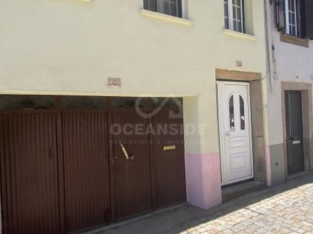 Moradia T4 em Souto da Casa