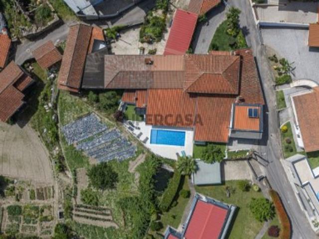 Moradia T4 em Souto