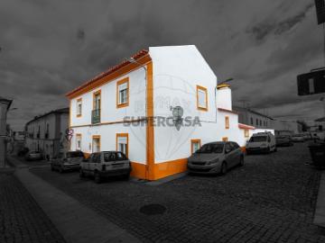 Moradia T4 em Viana do Alentejo