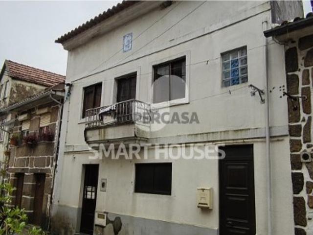 Moradia T4 em Vila do Mato