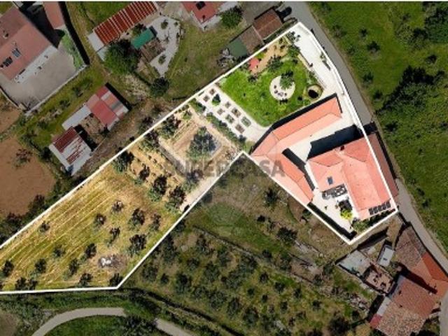 Moradia T4 em Vila Nova do Ceira