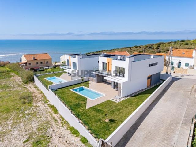 Moradia T4 Ericeira 14 km, A Casa das Casas