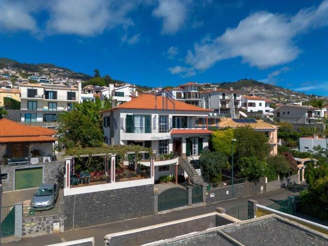 Moradia T4 Funchal Centro 262m² Santa maria maior funchal