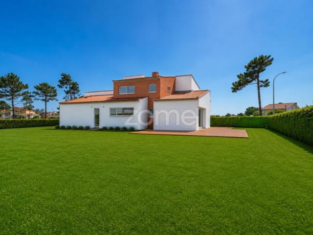 Moradia T4 Furadouro