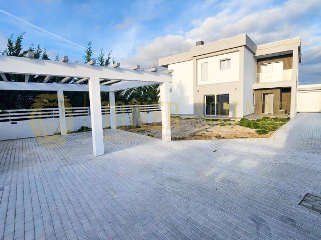Moradia T4 Isolada Conforto, Elegância e Privacidade!
