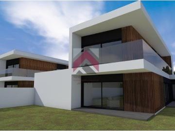 Moradia T4 Isolada junto á Escola C+S de São Bernardo! 227m² São Bernardo