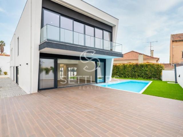 Moradia T4 isolada Parede 180m² Carcavelos e Parede