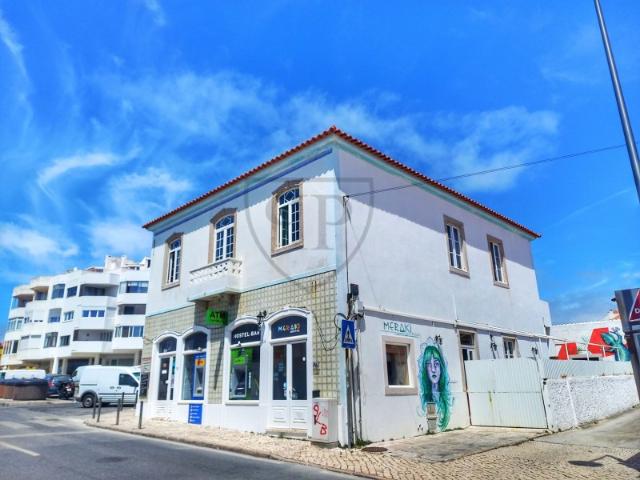 Moradia T4 junto a Praia das Maças