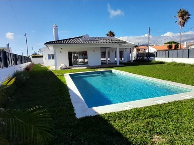 Moradia T4 | Jardim Piscina | Areia | Cascais