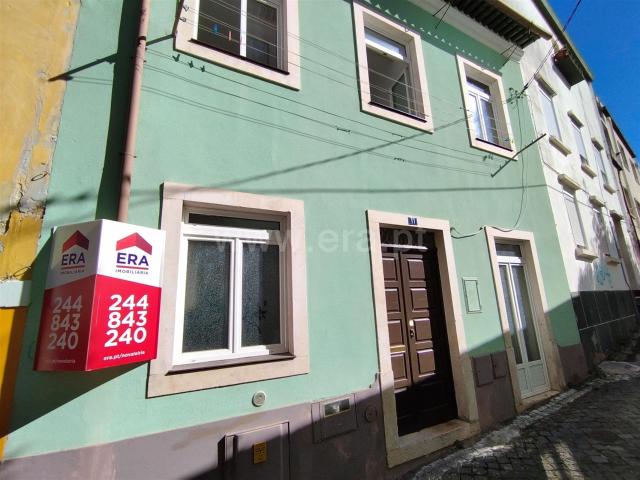 Moradia T4 | Leiria 102m² Leiria, Pousos, Barreira e Cortes