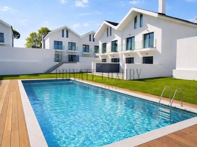 Moradia T4 Linha de Cascais 255m² Cascais e Estoril