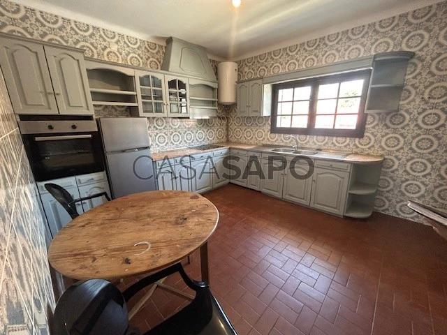 Moradia T4 para alugar em Oliveira do Bairro