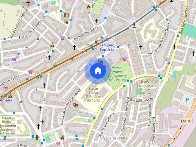 Moradia T4 para alugar em Almada