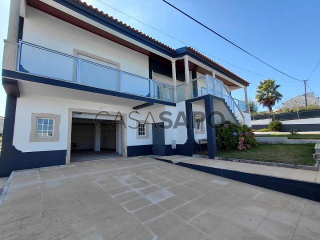 Moradia T4 para alugar em Caldas da Rainha