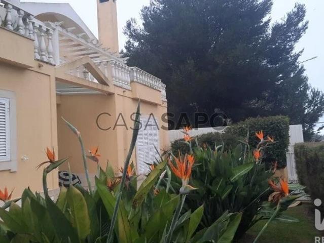 Moradia T4 para alugar em Cascais