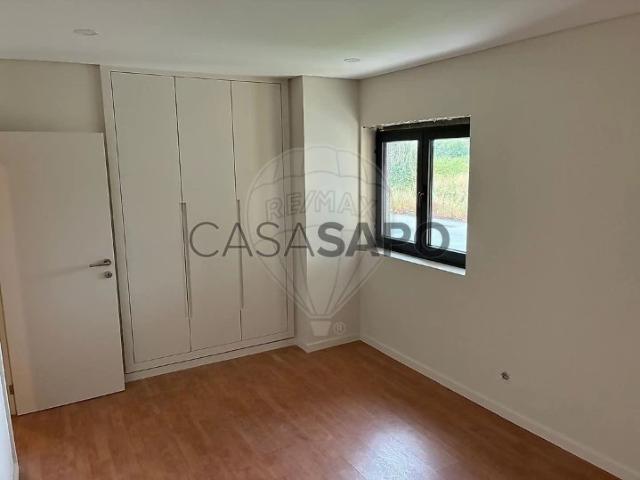 Moradia T4 para alugar em Espinho