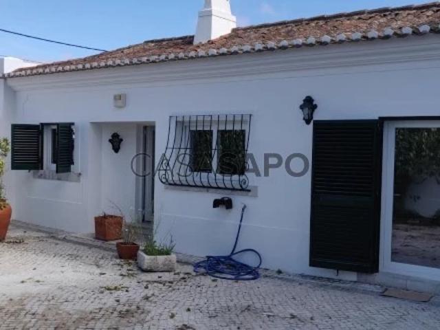 Moradia T4 para alugar em Setúbal