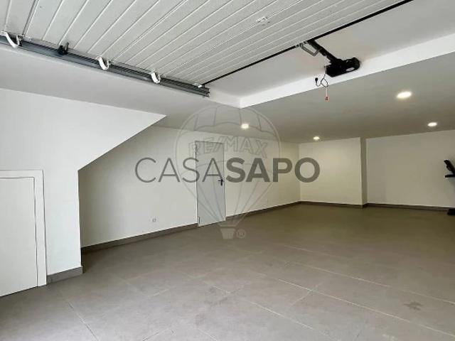 Moradia T4 para alugar em Vila Verde