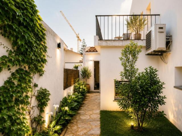 Moradia T4 para arrendamento com jardim e piscina em Cascais