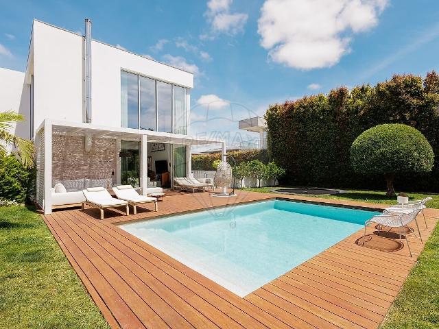 Moradia T4 para arrendar em Cascais e Estoril, Cascais RE/MAX Portugal