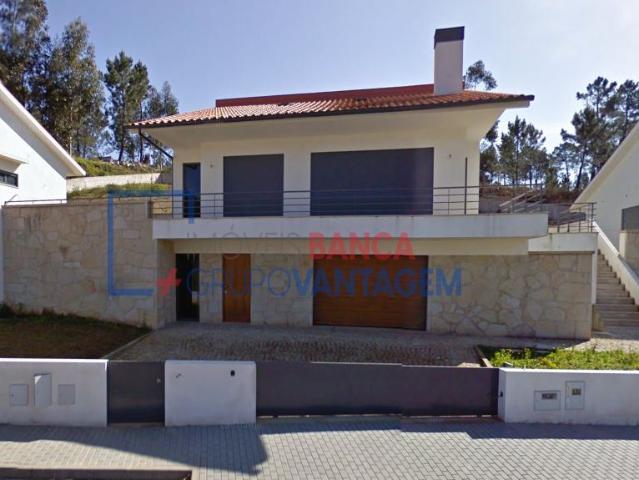 MORADIA T4 PONTE DE LIMA
