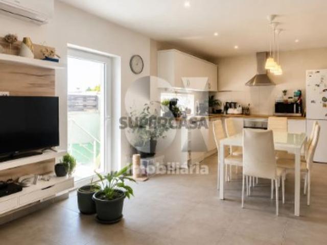 Moradia T4 | Pousos, Leiria