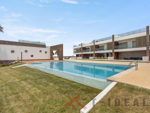 Moradia T4 Primeira linha de Mar