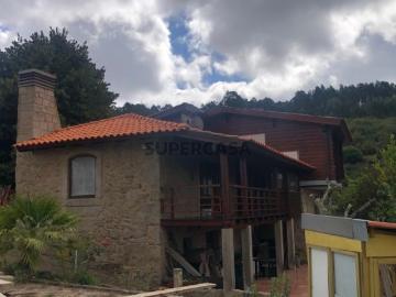 MORADIA T4 | SANTA CRUZ, VALE DE CAMBRA
