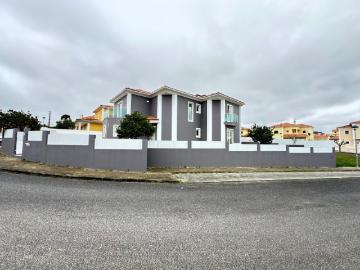 MORADIA T4 SEMI NOVA PERTO DE TORRES VEDRAS