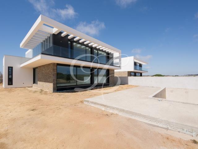 Moradia T4 c/ Vista Mar e Serra | Sintra